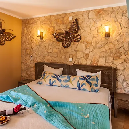 Montinho De Ouro Hotel