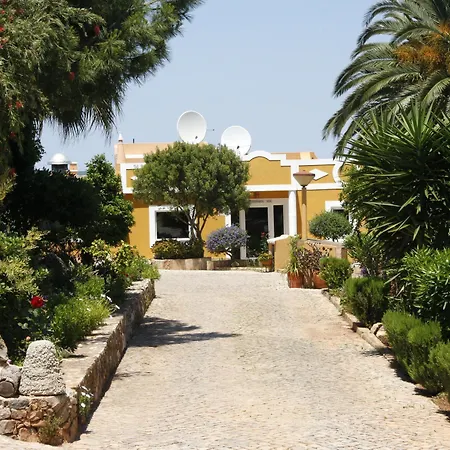 Montinho De Ouro Hotel