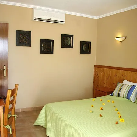 Hotel Montinho De Ouro 3*