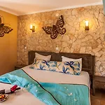 Montinho De Ouro Hotel