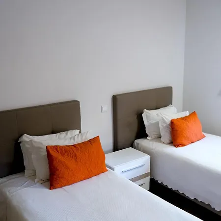Montinho De Ouro Otel 3*