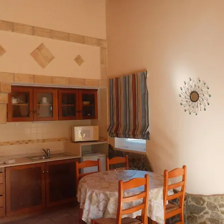 Montinho De Ouro Hotel Luz