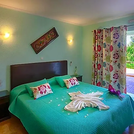 Hotel Montinho De Ouro Luz