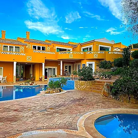 Montinho De Ouro Hotel 3*