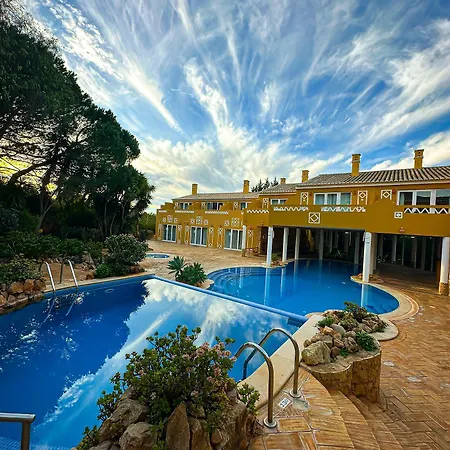 فندق Montinho De Ouro Luz