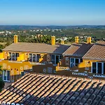 Montinho De Ouro