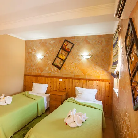 Montinho De Ouro Luz