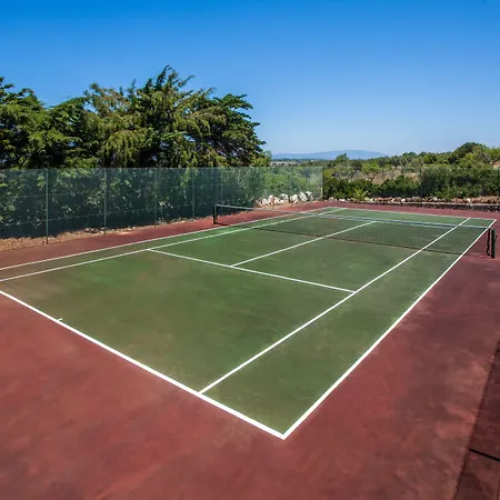 Montinho De Ouro 3* Luz